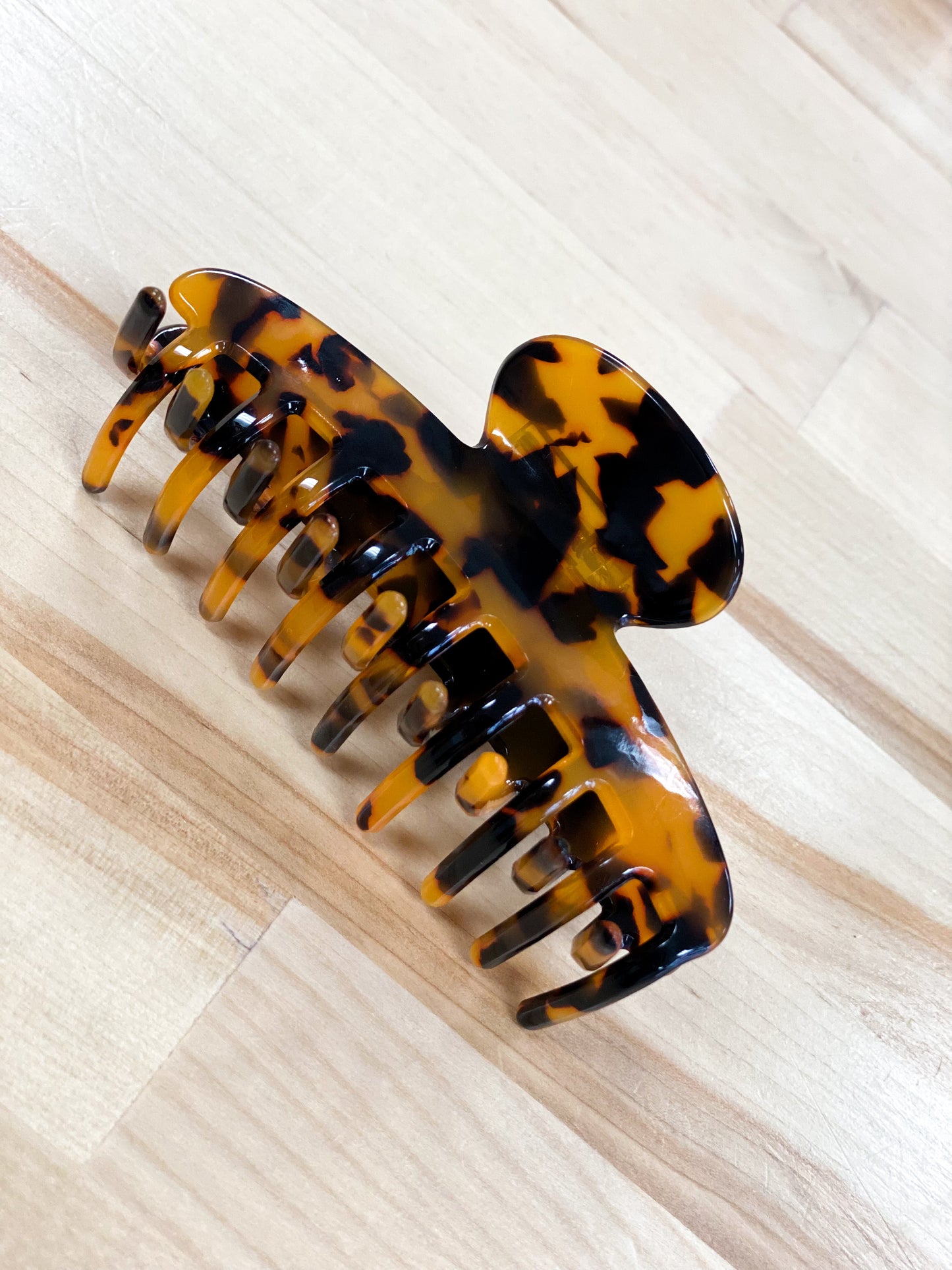 Keep It Together Claw