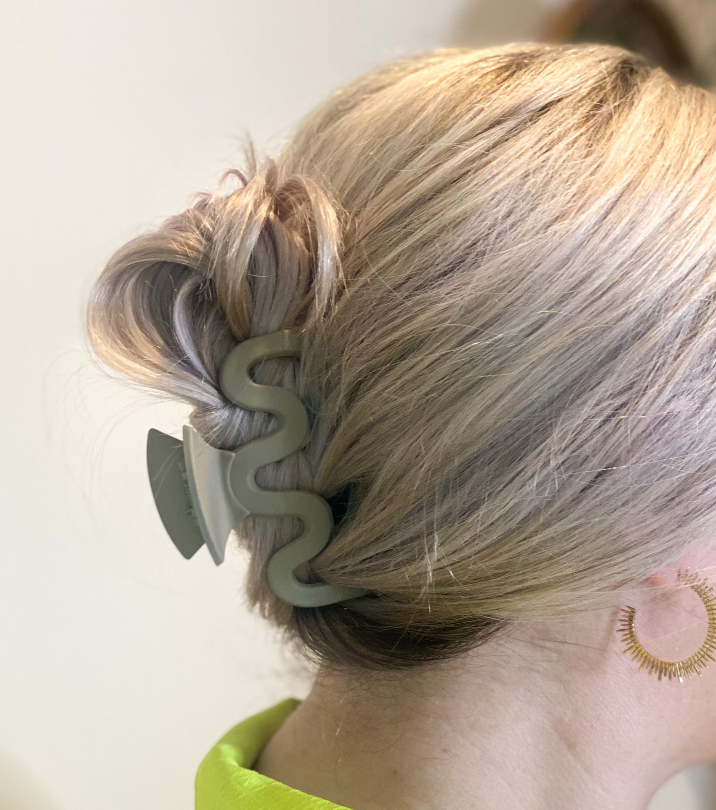 Criss Cross Med Clip
