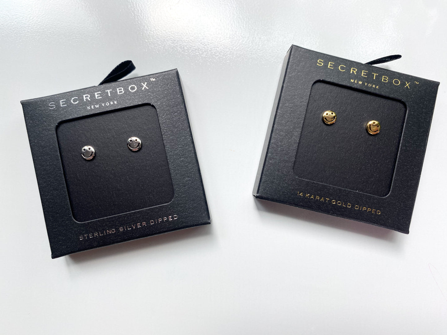 Secret Box Mini Smiley Studs