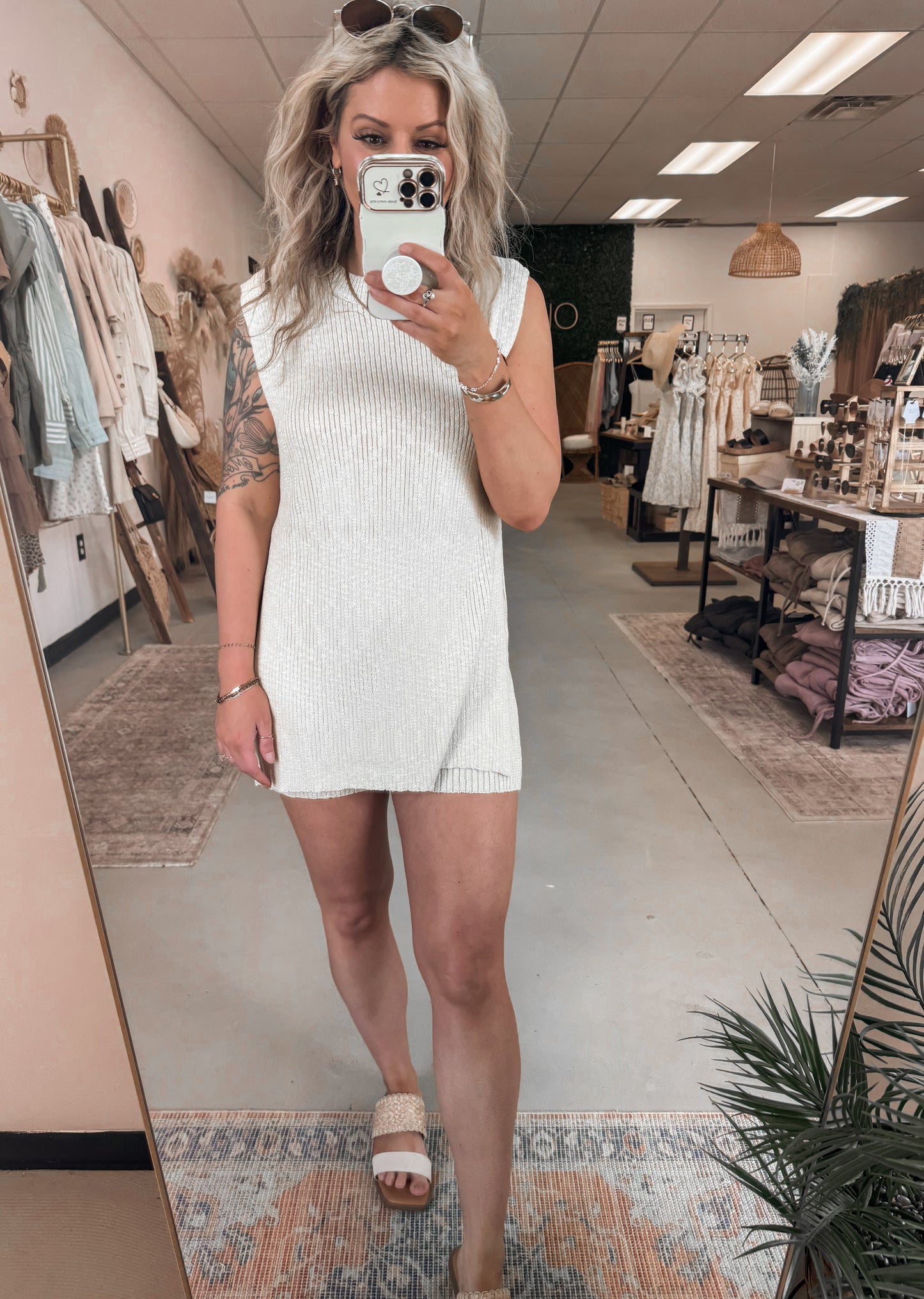 Elisa Elevated Lounge Set
