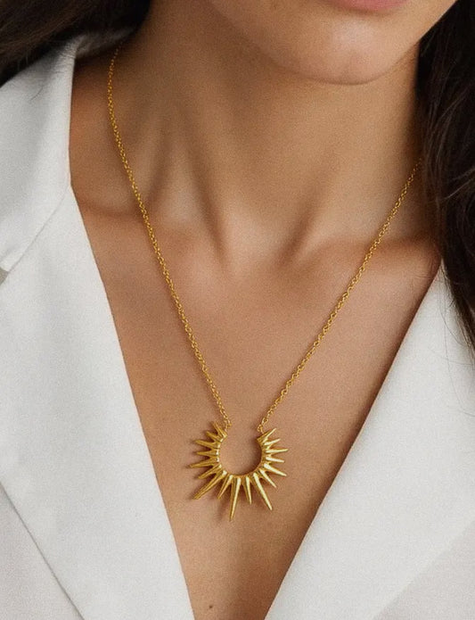 Non-Tarnish Starburst Necklace